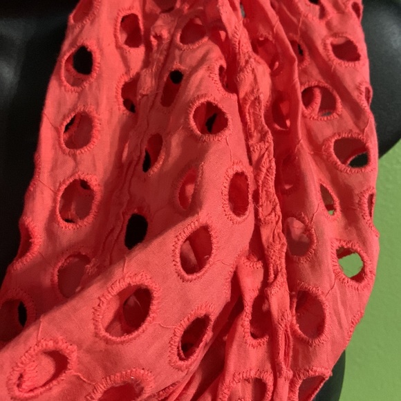 Apt 9 scarf - Picture 2 of 8